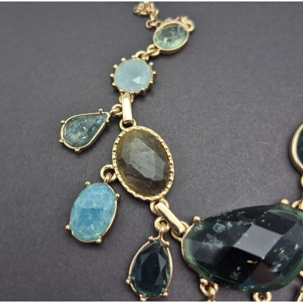 NWT Loft Shades of Blue Drop Dangle Beaded Statement Necklace 20